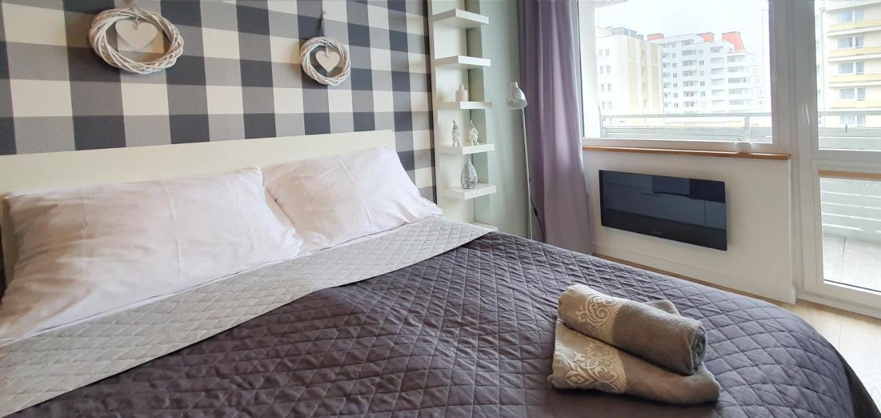 Holiday Home Slavia New 408 Z Sypialnia I Balkonem Przy Plazy เมียนซิดดรอแย ภายนอก รูปภาพ